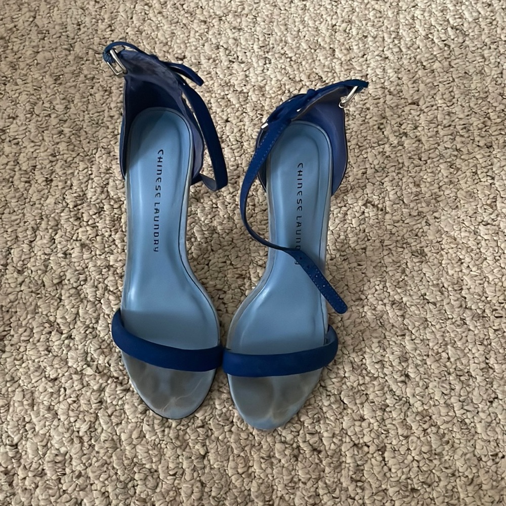 blue chinese laundry